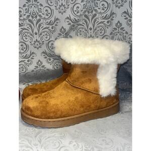 SO Faux Shearling Ankle Boots Tan Cream Fur Size